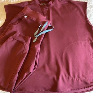 Figs Burgandy scrubs. XL Rafaela, PXL Zamora joggers